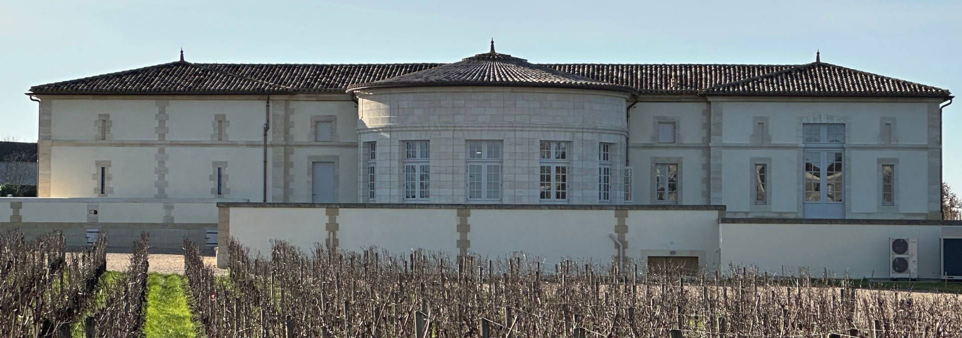 Château Beau-Séjour Bécot, Winery in Saint-Émilion