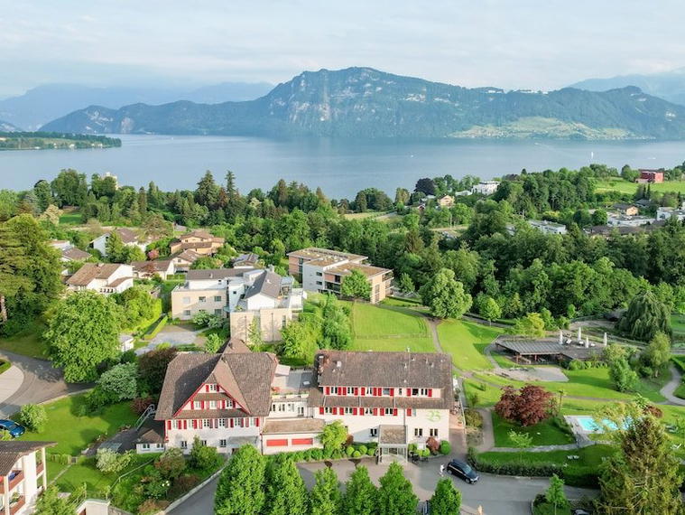 Bioweingut Sitenrain, Meggen, Switzerland