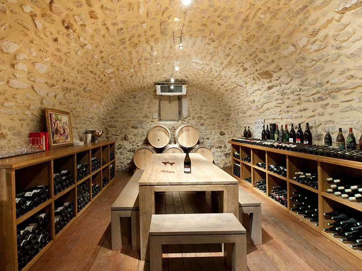 Domaine de Grangeneuve, Roussas, France