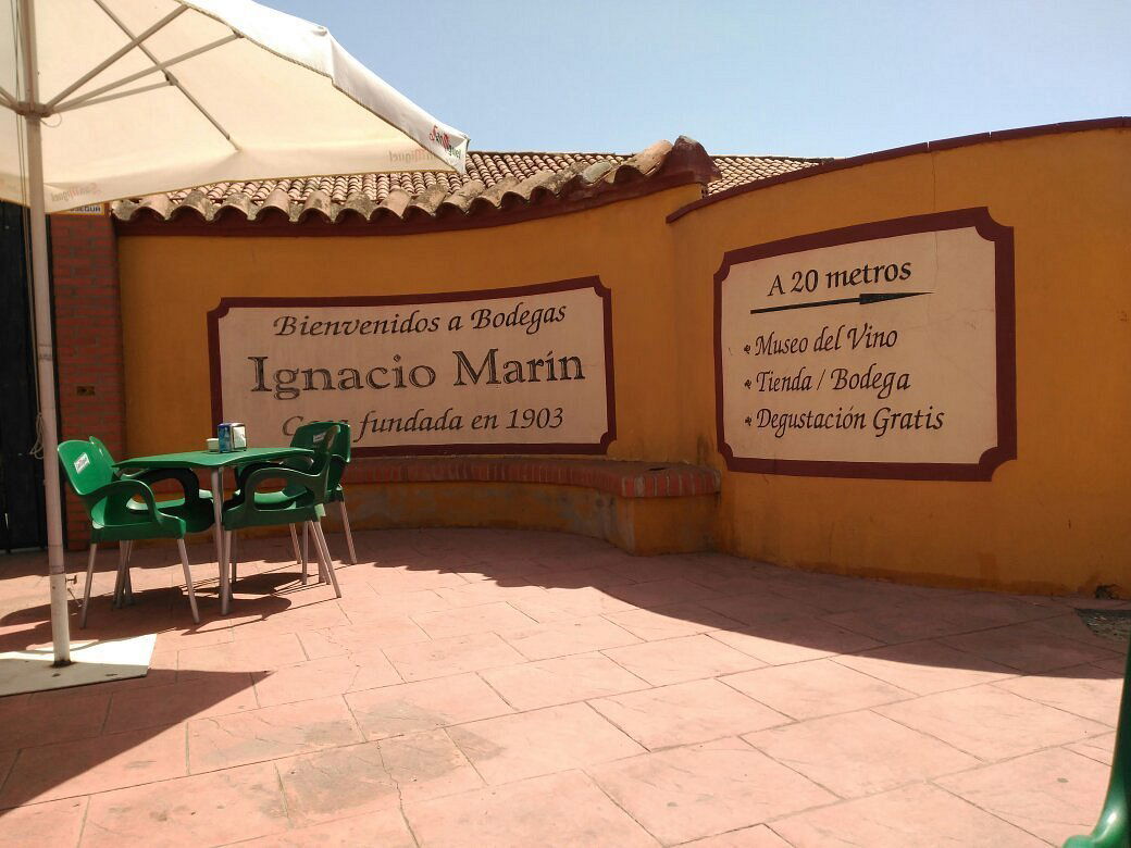 Bodegas Solar de Urbezo, Winery in Cariñena