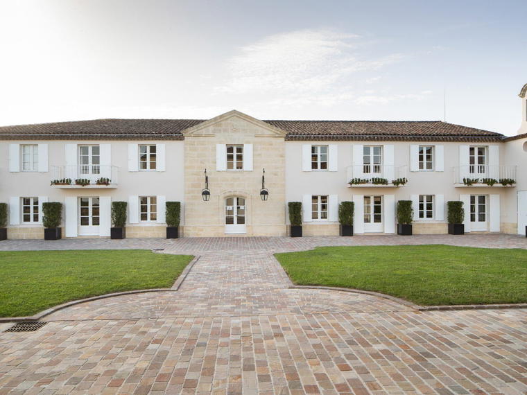 Château Lilian Ladouys, Saint-Estèphe, France