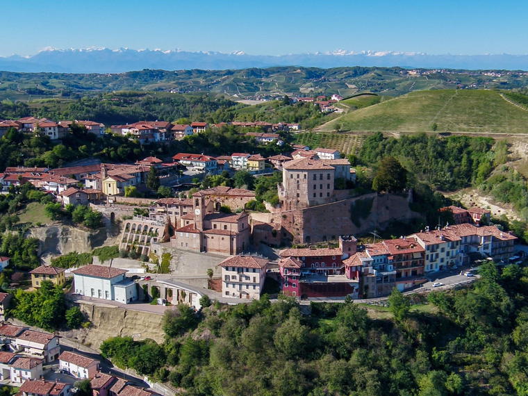 Cantina Marsaglia, Castellinaldo D Alba, Italy