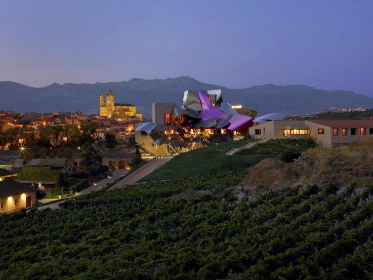 Bodegas Dominio de Eguren S.L., Valdefinjas, Spain