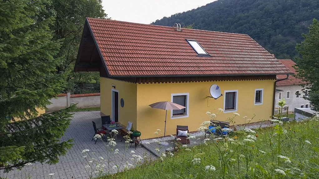 Bio Winzerhof Pöchlinger, Mitterarnsdorf, Austria