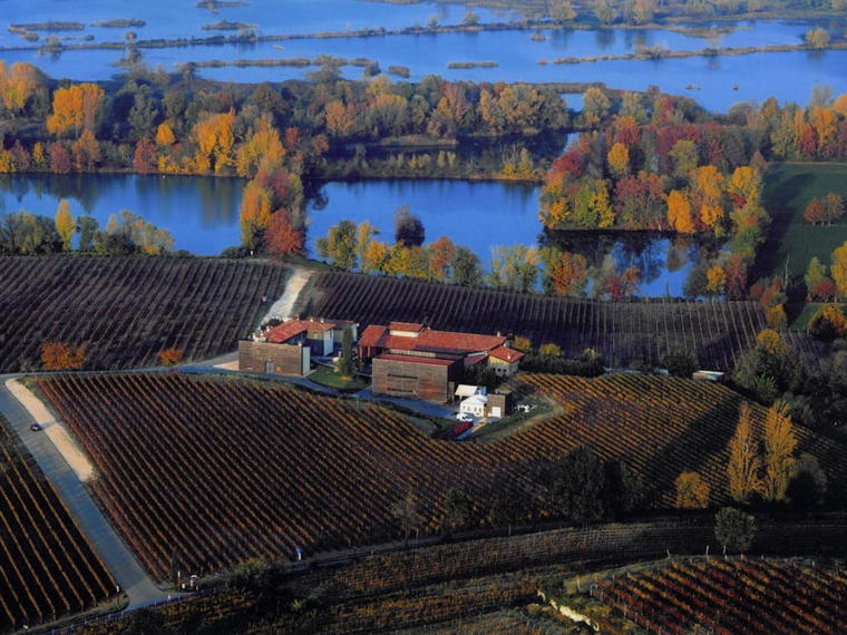 Bersi Serlini, Provaglio D Iseo, Italy