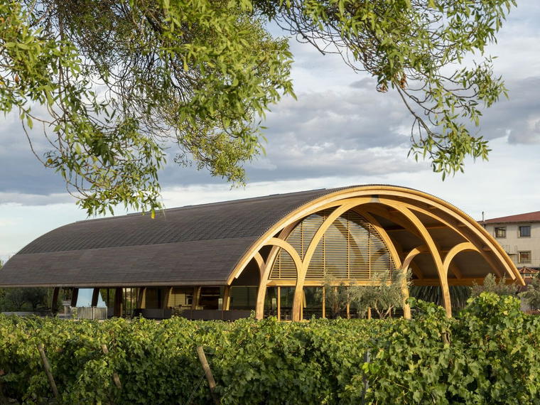 Bodegas Laturce, Oyón, Spain
