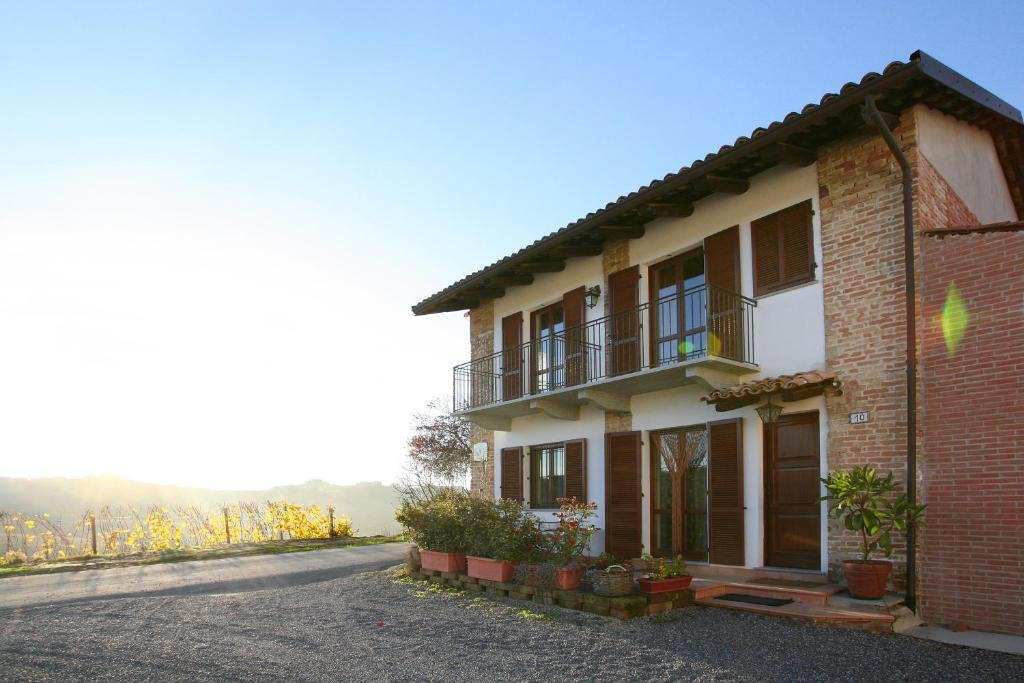 Antichi Poderi dei Gallina winery in Neive