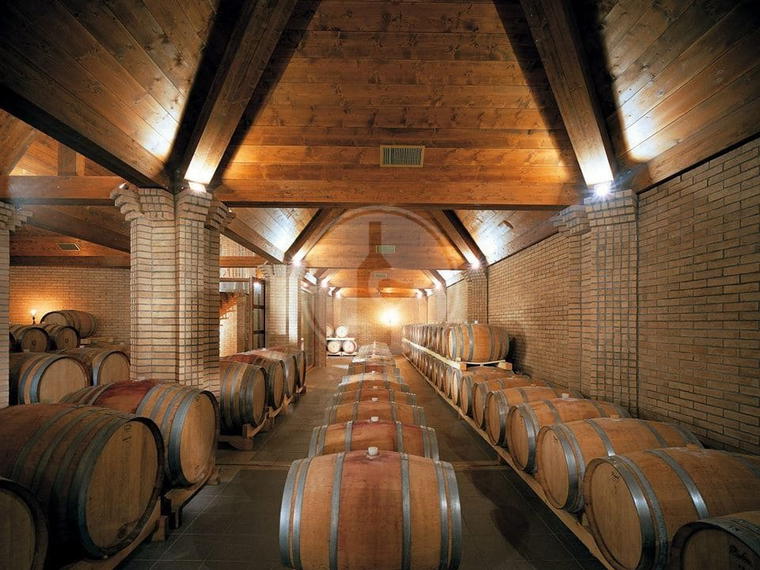 Cantine Agriverde, Caldari Di Ortona, Italy