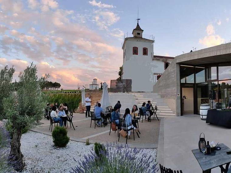 Bodegas Sierra Norte, La Roda, Spain