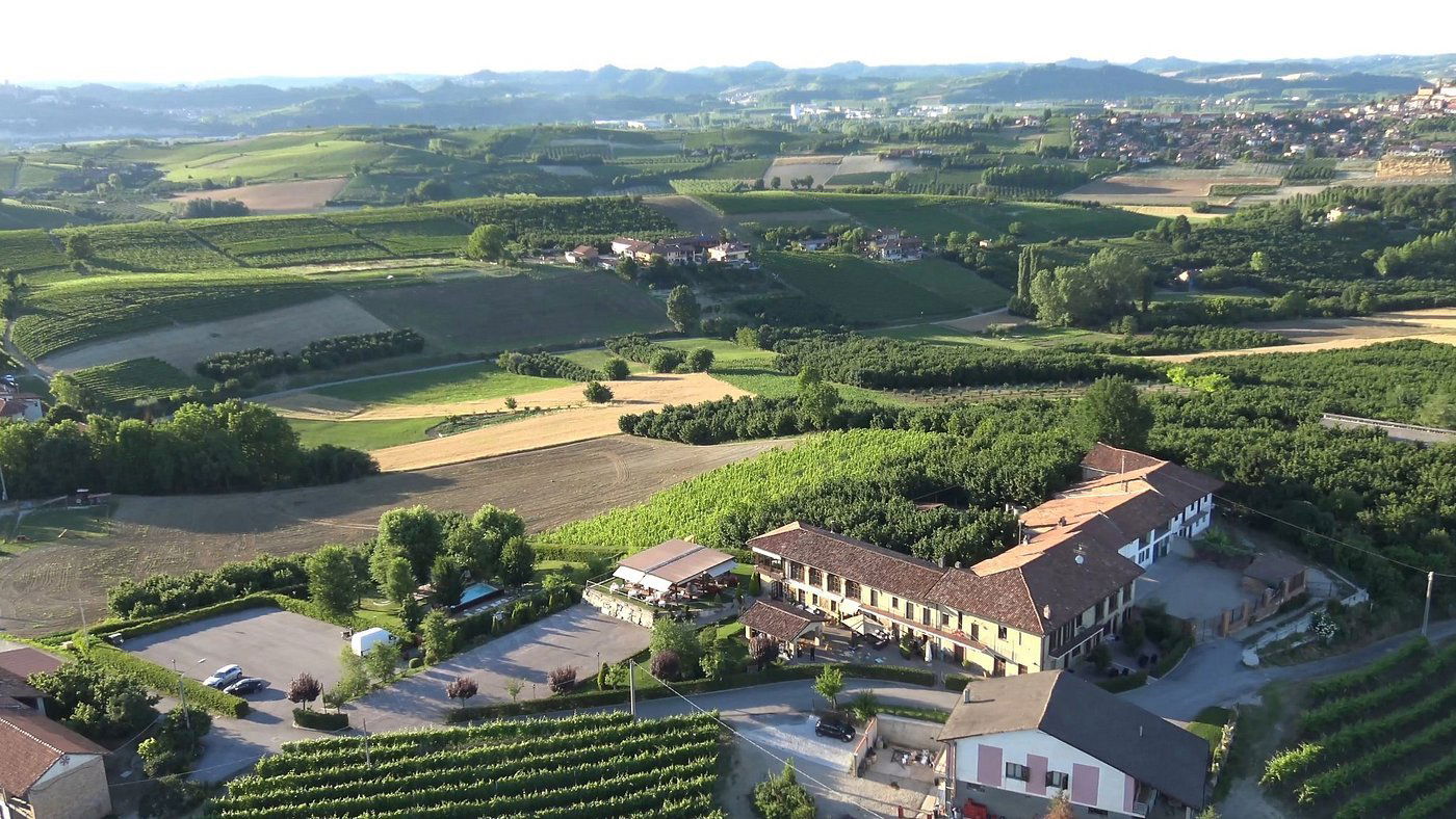 Azienda Agricola Cadia, Winery in Roddi
