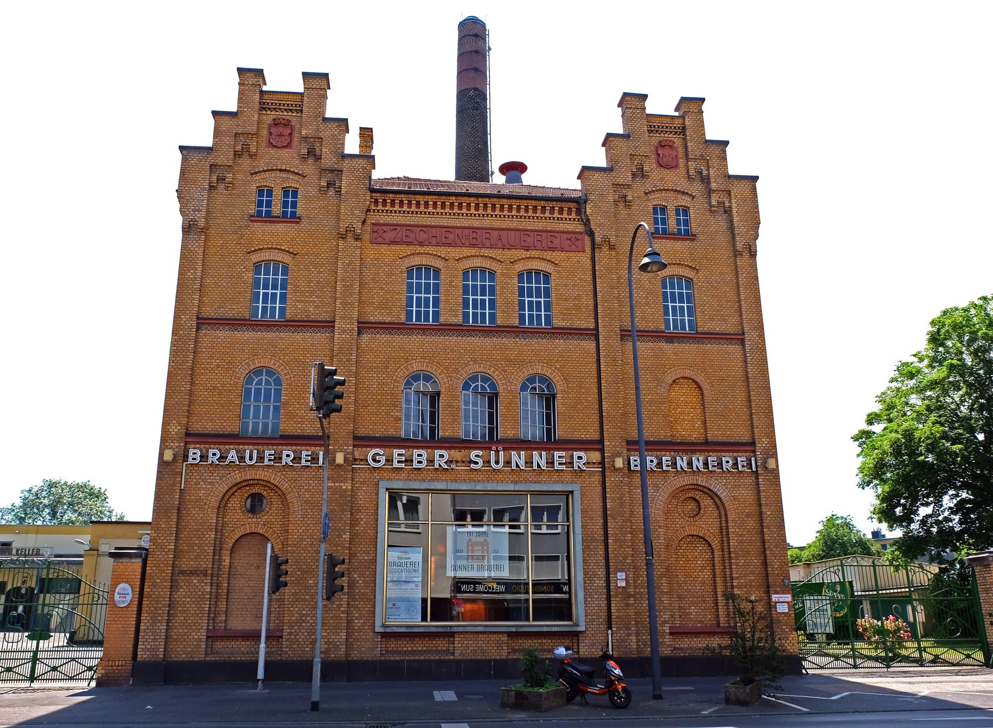 SÜNNER Distillery winery in Cologne