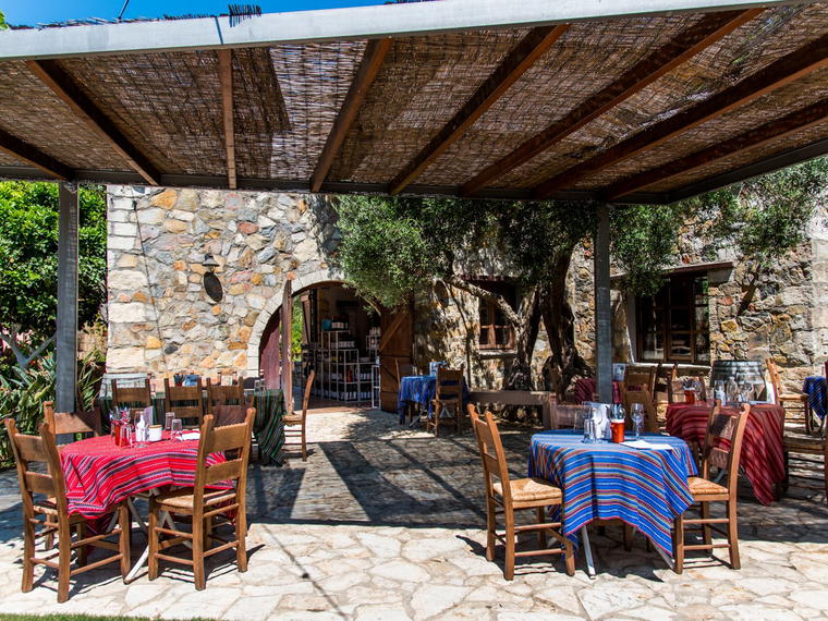 Manousakis Winery, Vatolakkos, Greece