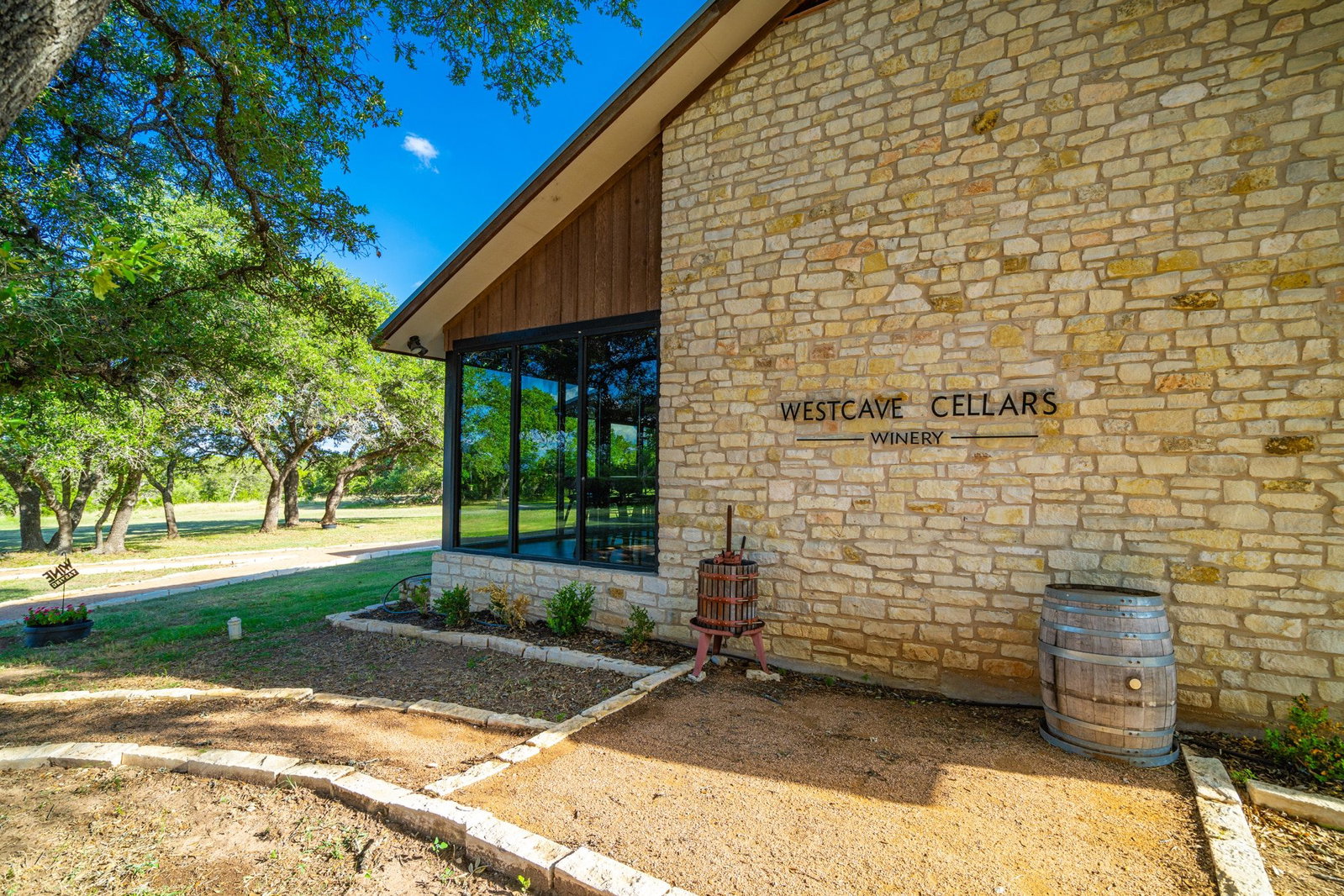 Westcave Cellars Winery