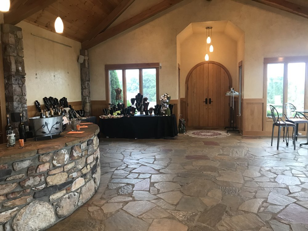 Valhalla Vineyards, Roanoke, United States