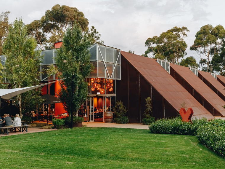 Shadowfax Wines, Victoria, Canada