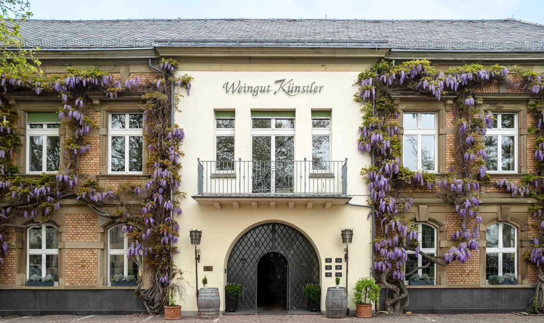 Weingut Künstler, Winery in Hochheim am Main
