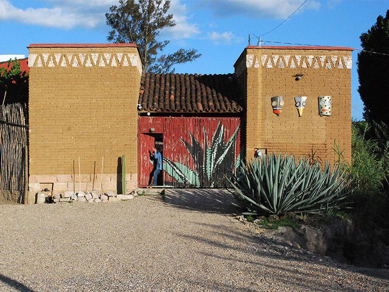 Los Danzantes, Santiago Matatlán, Mexico