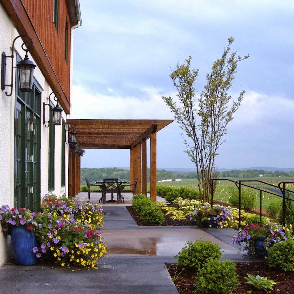 Barren Ridge Vineyards, Winery in Fishersville