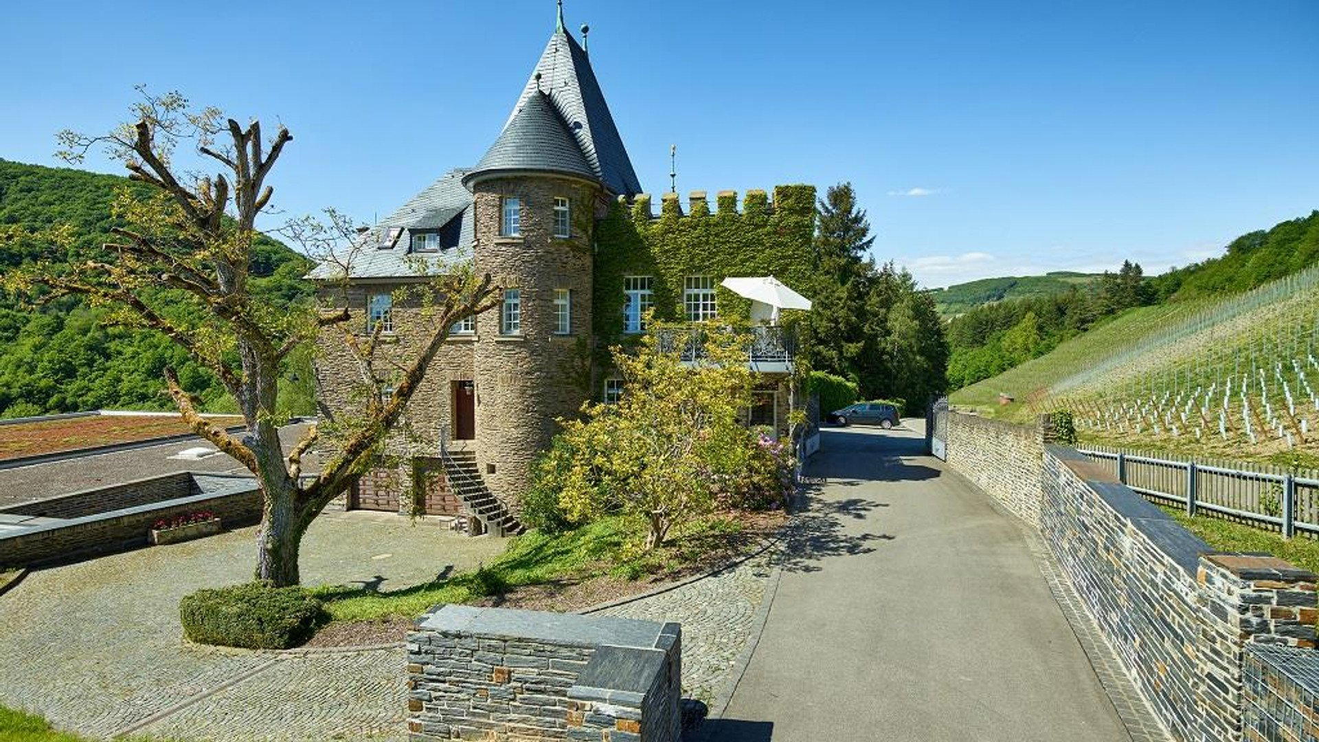Weingut Reichsgraf von Kesselstatt winery in Trier