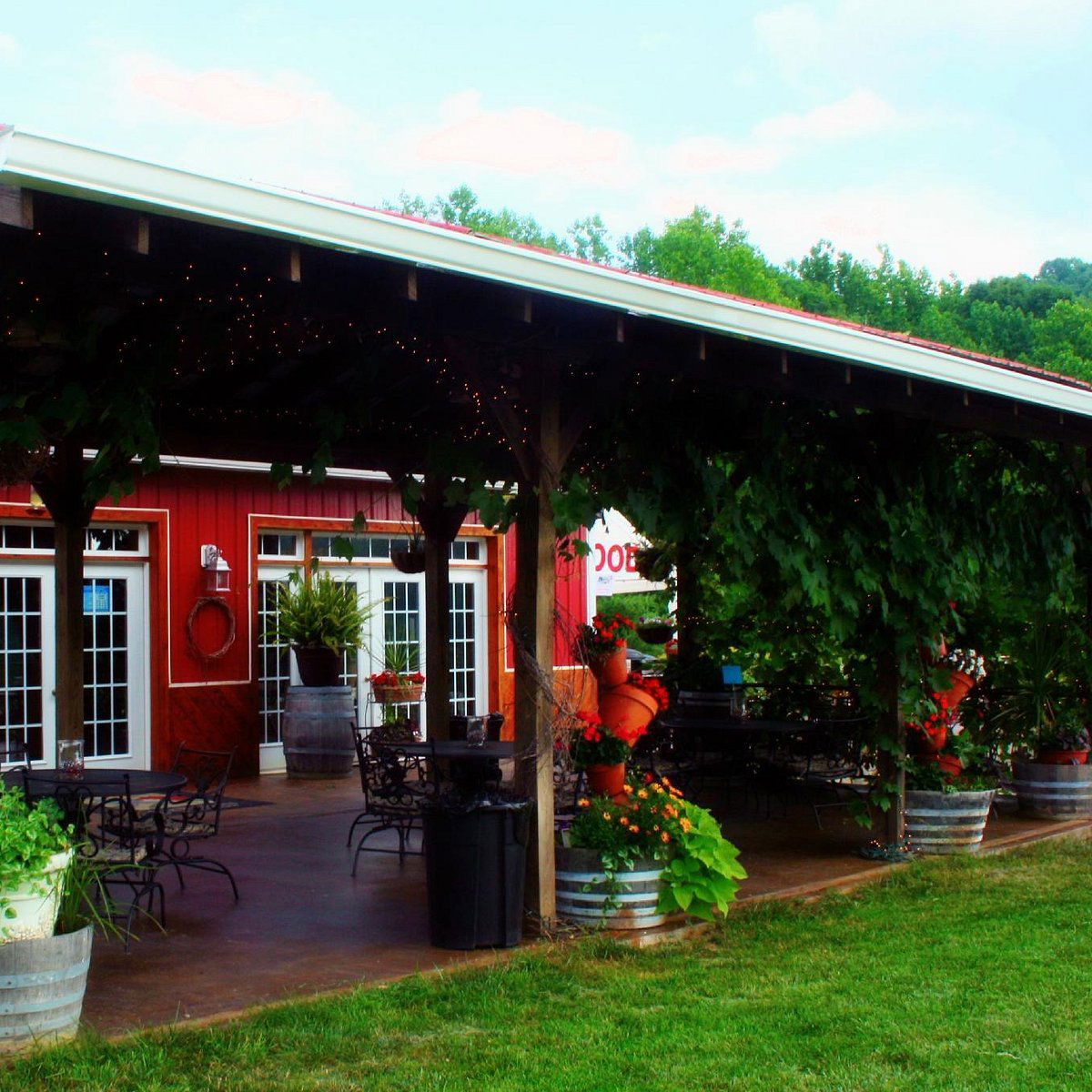 AmRhein Wine Cellars, Winery in Bent Mountain
