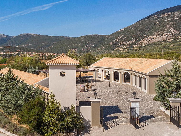 Orealios Gaea (Robola Coop), Cephalonia, Greece