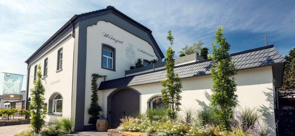 Weingut J.J. Adeneuer