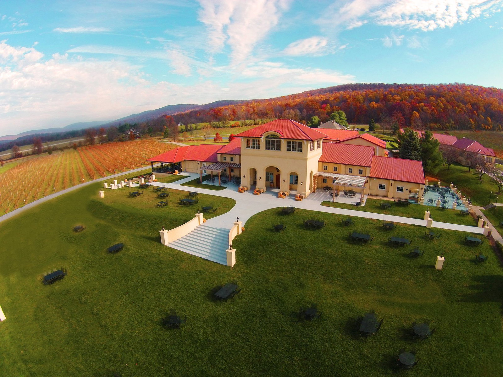 Breaux Vineyards