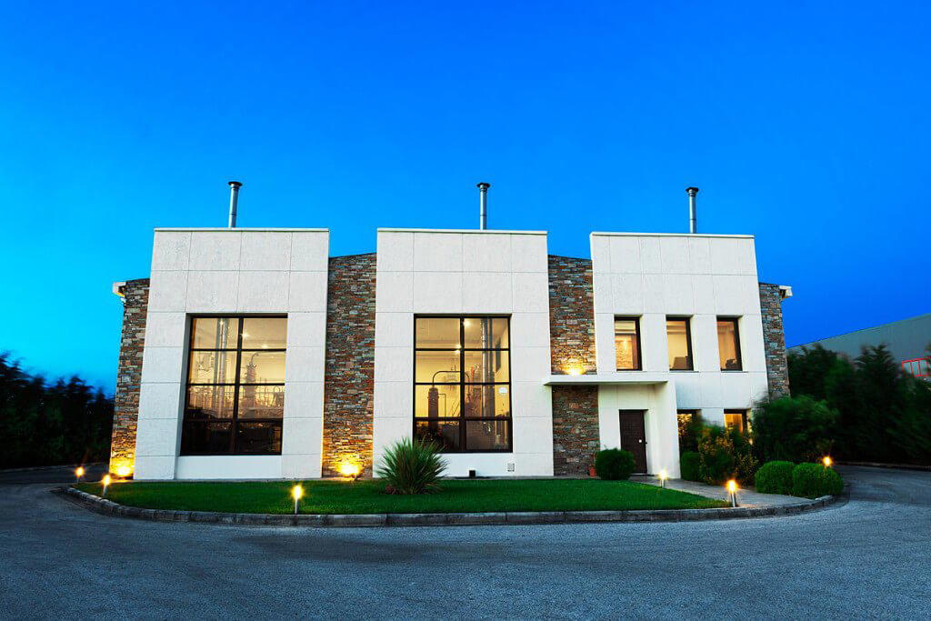 Katsaros Distillery winery in Tirnavos