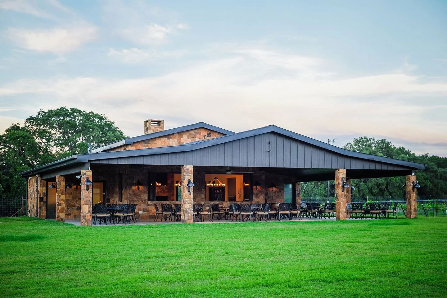 Ron Yates Wines, Winery in Hye