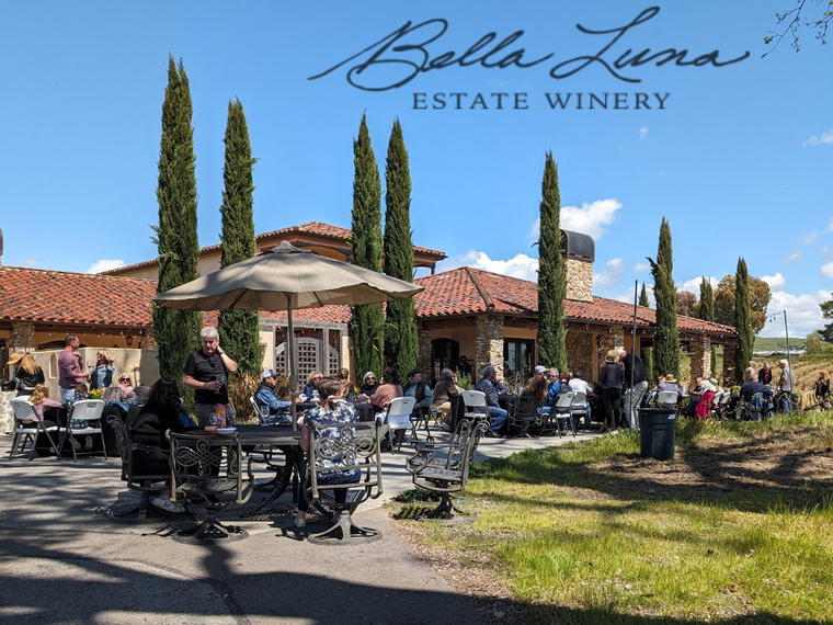 Bella Luna Estate Winery, Templeton, United States