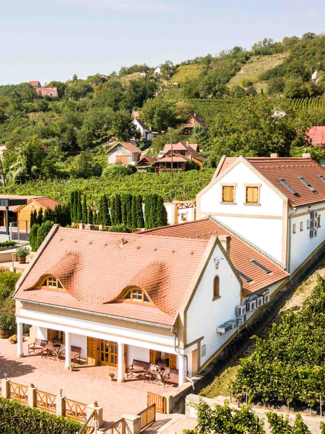 Eszterbauer Winery