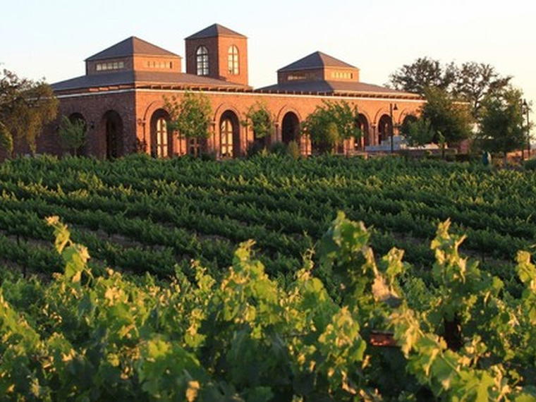 Robert Hall Winery, Paso Robles, United States