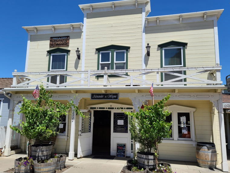 Alexander & Wayne Winery, Santa Ynez, United States