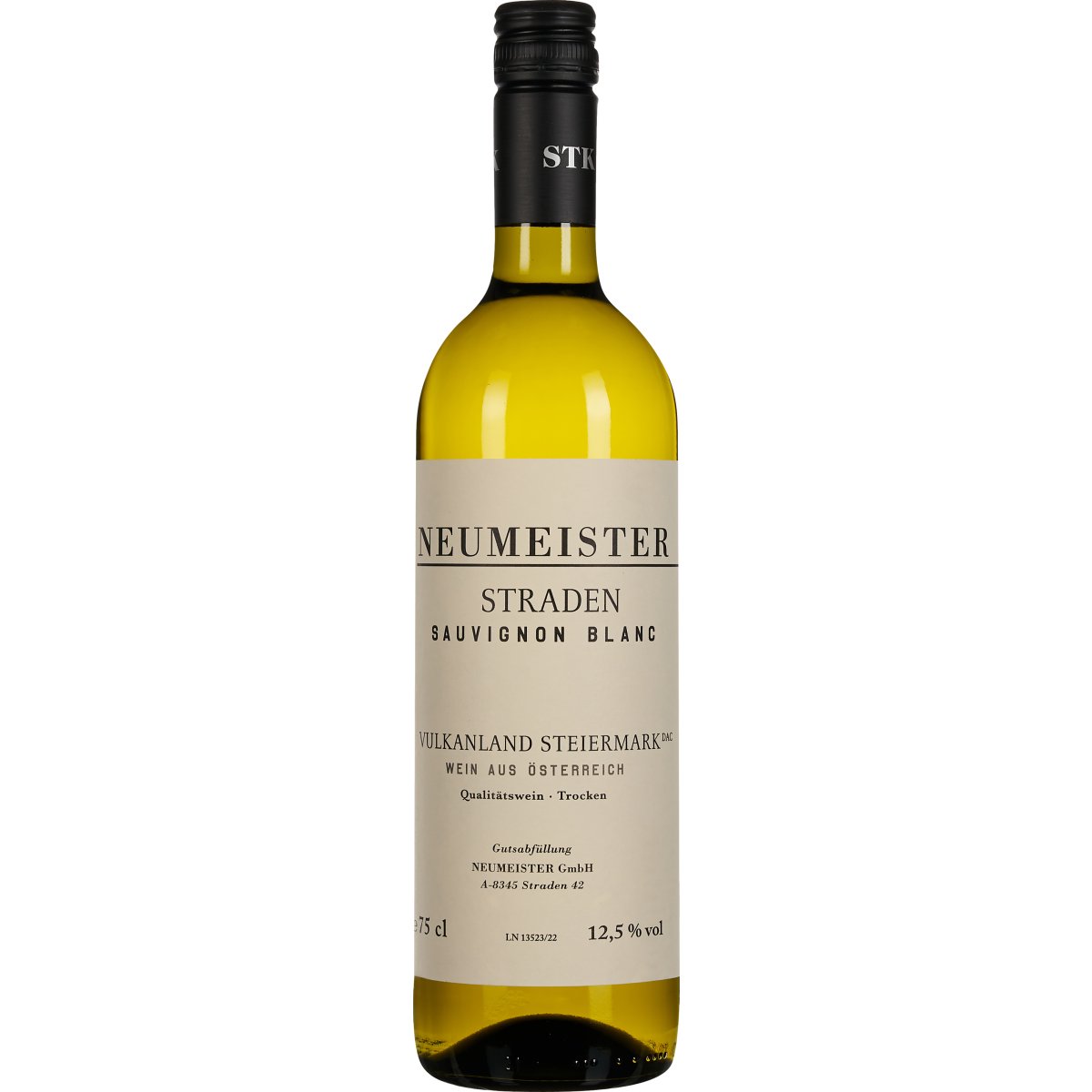 Weingut Neumeister winery in Straden, Austria
