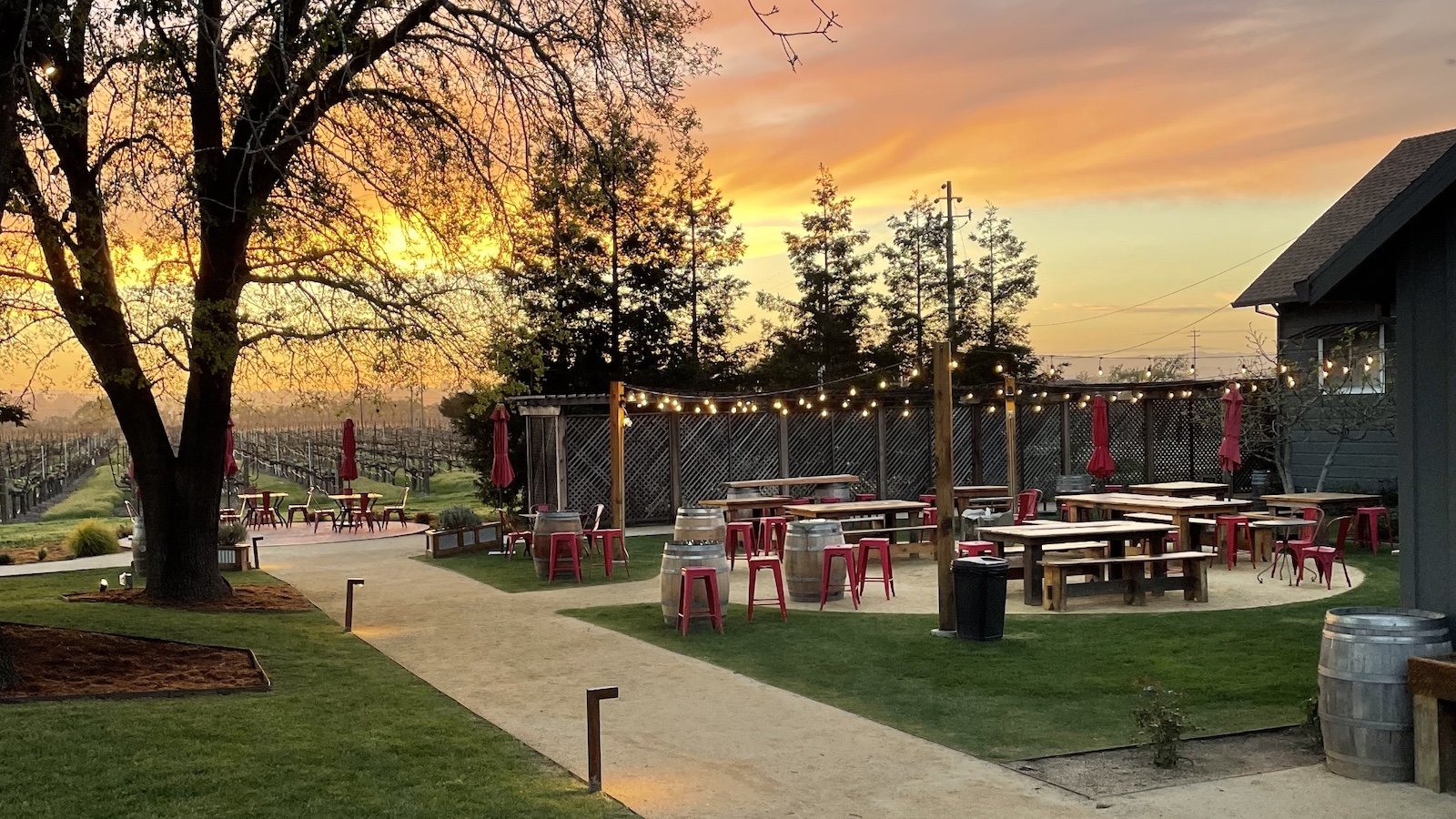 Hook & Ladder Winery winery in Santa Rosa, United States