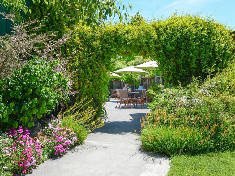 Dutton-Goldfield Winery, Sebastopol, United States