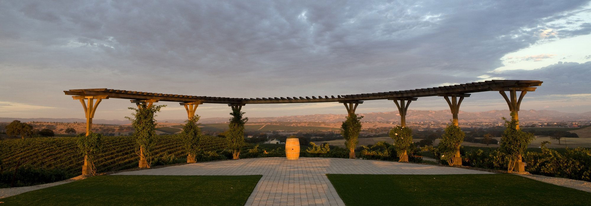 Pear Valley Vineyard, Winery in Paso Robles